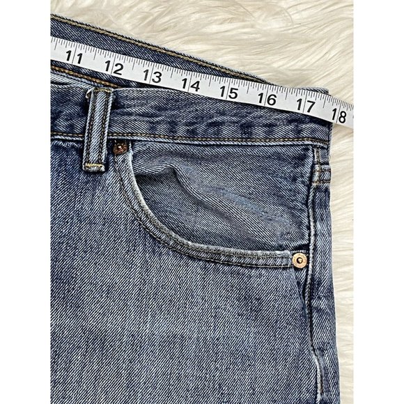 Levis 501 Men Light Med Wash Blue Denim Grunge Work Pant Regular Fit Jean 34x30 - Picture 7 of 16